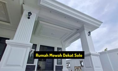 JUAL RUMAH MEWAH BARU KOTA SOLO DEKAT KAMPUS UMS SOLO
