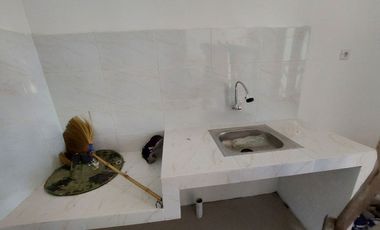 Rumah Baru Siap Pakai Karangasem Solo Kota Dekat Kampus UMS