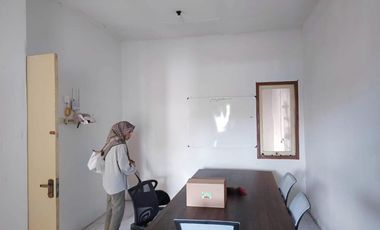 Dijual Rumah Hook + Tempat Usaha Strategis Surya Asri 2 Sukodono