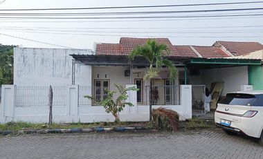 Dijual Rumah Hook + Tempat Usaha Strategis Surya Asri 2 Sukodono