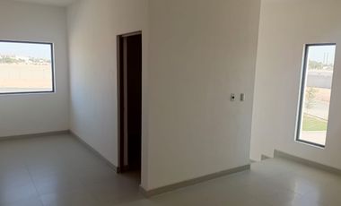 CASA EN VENTA EN CIUDAD LA ENCANTADA EN GOMEZ PALACIO DGO.
