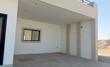 CASA EN VENTA EN CIUDAD LA ENCANTADA EN GOMEZ PALACIO DGO.