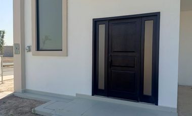 CASA EN VENTA EN CIUDAD LA ENCANTADA EN GOMEZ PALACIO DGO.