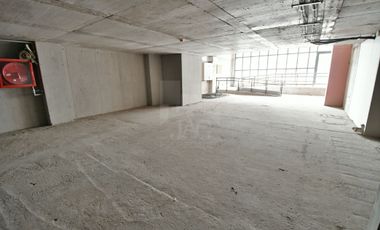 ARRIENDO CENTRICO LOCAL COMERCIAL AMPLIO 290 MTS IRARRAZAVAL