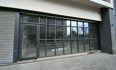 ARRIENDO CENTRICO LOCAL COMERCIAL AMPLIO 290 MTS IRARRAZAVAL