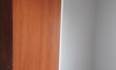 WILDE, AVELLANEDA. ALQUILER DE DPTO. TIPO CASA DE 3 AMBIENTES Y TERRAZA.