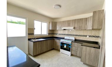 CASA EN VENTA EN SAN JUAN DEL RIO QUERETARO