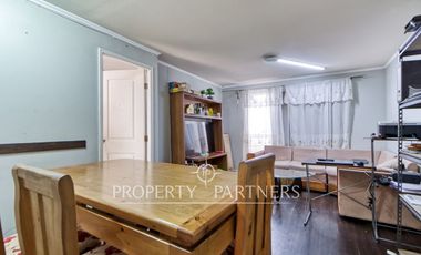 Acogedora casa sector Costa Laguna con local Comercial