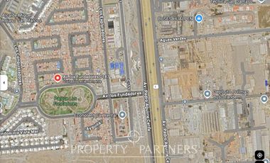 Acogedora casa sector Costa Laguna con local Comercial