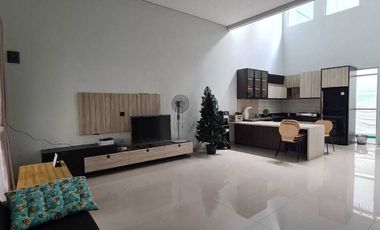 Disewakan Rumah Baru Singgasana Pradana Mekarwangi Bandung