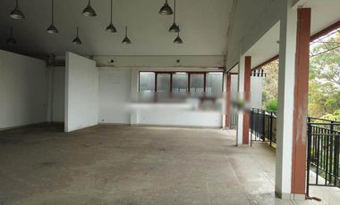 Disewakan Rumah Cocok Untuk Usaha Mainroad Jln. Sutami Bandung Utara