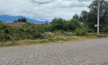 Terreno en Atuntaqui