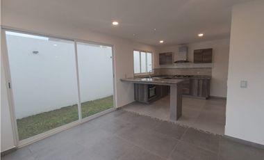 VENTA DE CASA FINSA Y VW