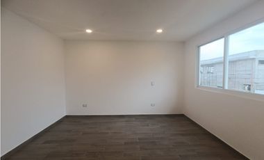 VENTA DE CASA FINSA Y VW