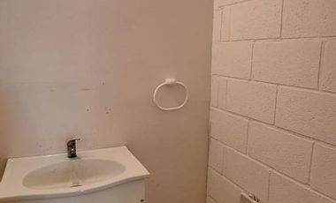 Oficina en venta con renta, SOBRE COLECTORA oeste, ideal inversión - Ingeniero Maschwitz.