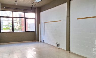 Oficina en venta con renta, SOBRE COLECTORA oeste, ideal inversión - Ingeniero Maschwitz.