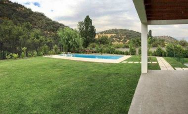 MARAVILLOSA CASA EN EXCLUSIVO CONDOMINIO. COD. 092