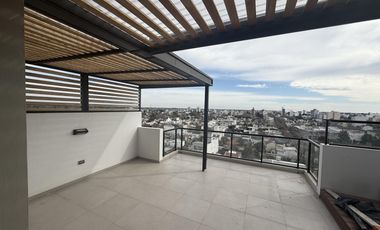 Departamento en venta de tres dormitorios en 50 e 26 y 27