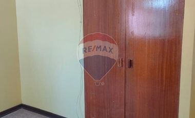 ENORME CASA A LA VENTA EN LA REINA