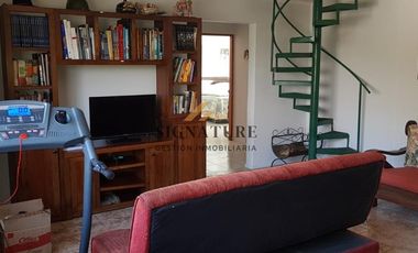 CASA DE CAMPO ENTRE VIÑAS, PANQUEHUE