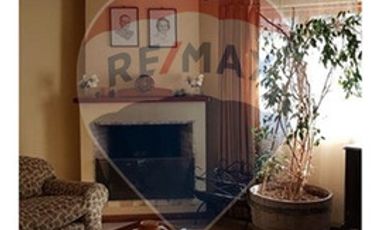 CASA DE CAMPO ENTRE VIÑAS, PANQUEHUE