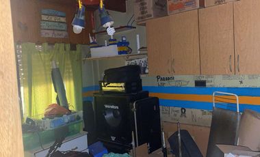 Casa de cinco ambientes con patio cerrado a la venta en Quilmes Oeste