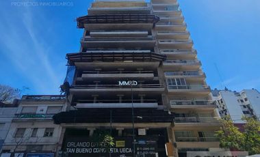 Super Local en Av. del Libertador y Juramento !!!!