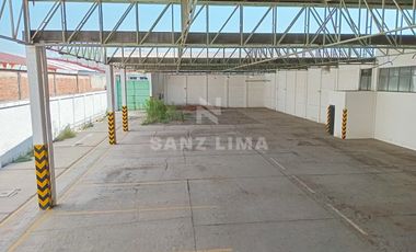 Blvd. Lopez Mateos Pte.: Centrica y amplia bodega con 2 frentes.