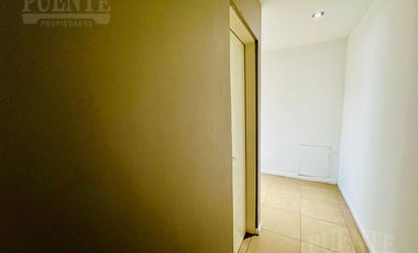 Brickland - Canning - Esteban Echeverría -