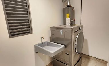 DEPARTAMENTO AMUEBLADO EN RENTA SOBRE FRAY JUNIPERO, FRENTE A PASEO QUERETARO