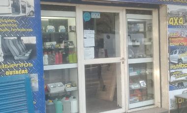 Exelente local en Zona Sur