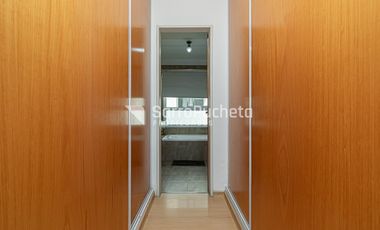 Venta semipiso 3 ambientes con cochera en Morón.