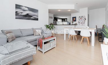 Venta semipiso 3 ambientes con cochera en Morón.
