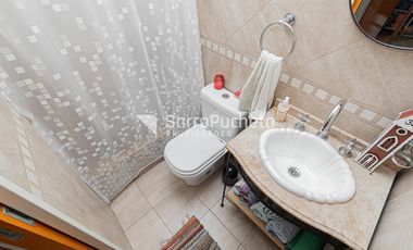 Venta semipiso 3 ambientes con cochera en Morón.