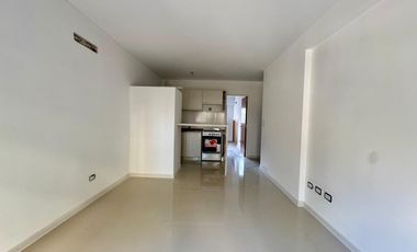 venta departamento semipiso un dormitorio al frente , amenities
