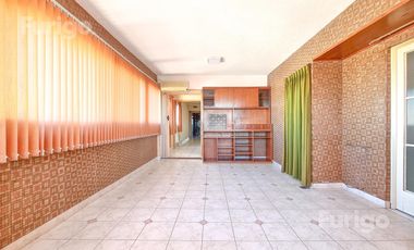 Venta departamento 4 dormitorios con cochera y amenities