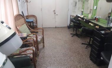 CASA EN  VENTA 3 AMBIENTES EN QUILMES