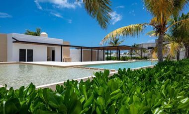 CASA EN PREVENTA EN PRIVADA EN CHELEM CERCA DEL MAR