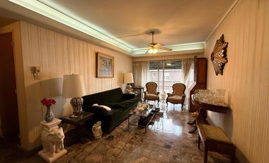 Departamento semipiso cuatro ambientes a la venta en Avellaneda Centro