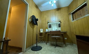 Departamento semipiso cuatro ambientes a la venta en Avellaneda Centro