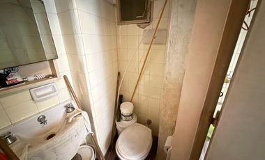 Departamento semipiso cuatro ambientes a la venta en Avellaneda Centro