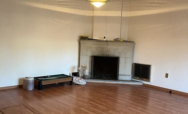 CASA EN VENTA EN LOMAS DE LAS PALMAS