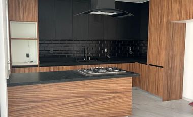Se Vende Casa en Coto Foret, Zapopan Cerca de la Primavera