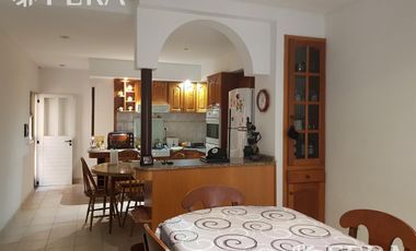 Venta de Casa 4 ambientes en Wilde (16826)