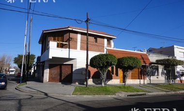 Venta de Casa 4 ambientes en Wilde (16826)