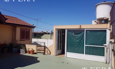 Venta de Casa 4 ambientes en Wilde (16826)