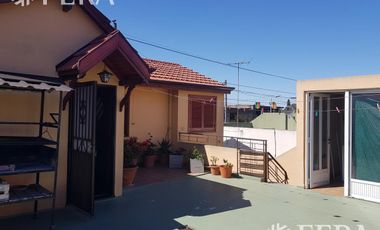 Venta de Casa 4 ambientes en Wilde (16826)