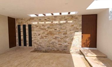 CASA EN TEMOZON NORTE