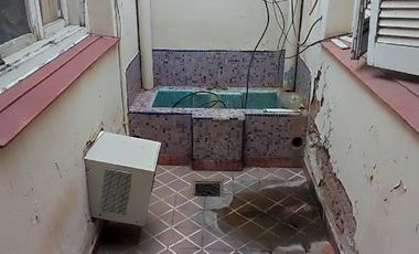 TERRENO CON CASA A DEMOLER BARRIO BOMBAL SUR
