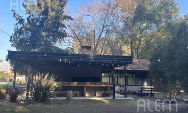 Casa en Alquiler Temporario | Barrio LARES de CANNING
